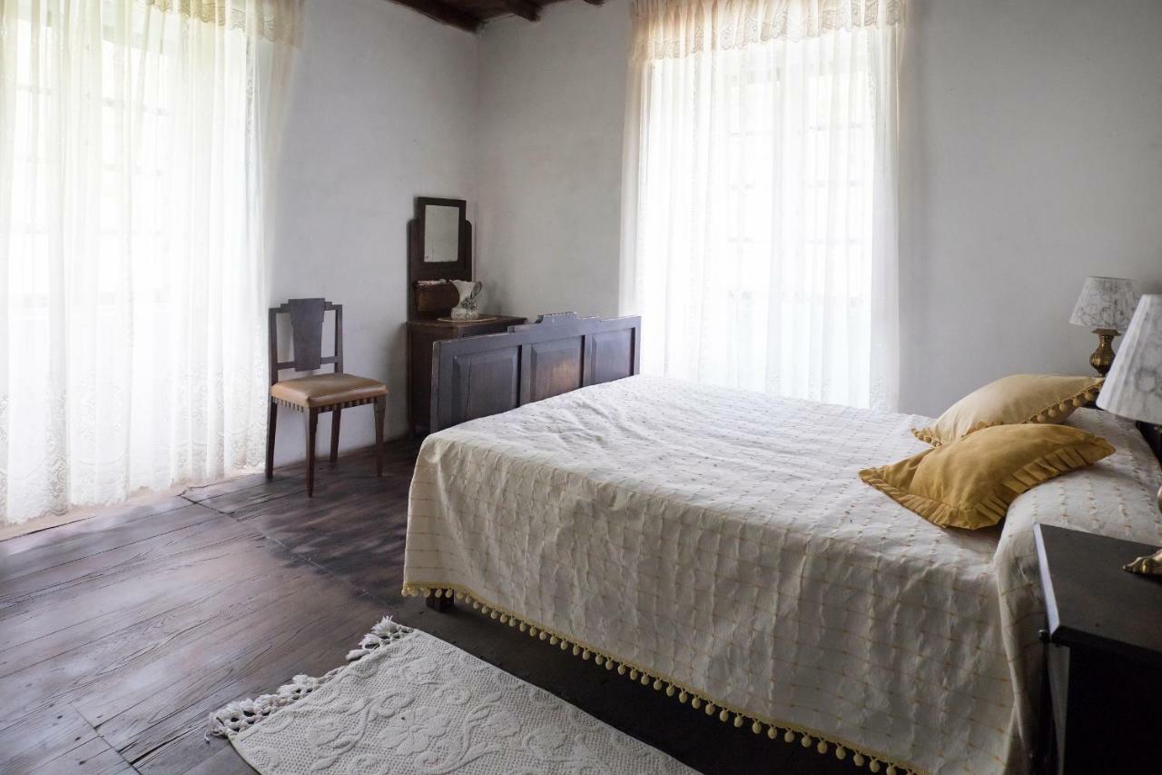 A Fonte Das Bodas Samos Exteriér fotografie