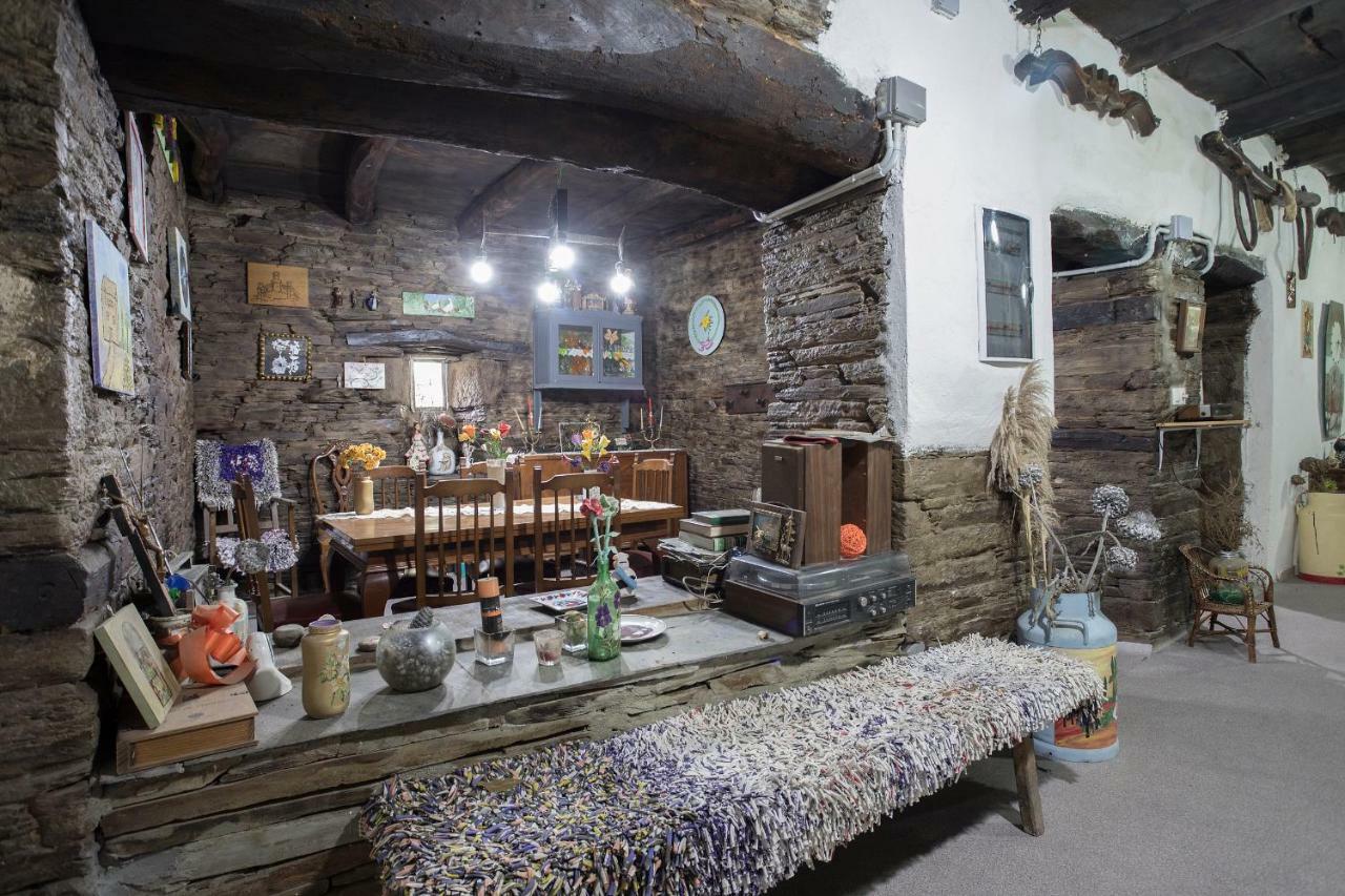A Fonte Das Bodas Samos Exteriér fotografie